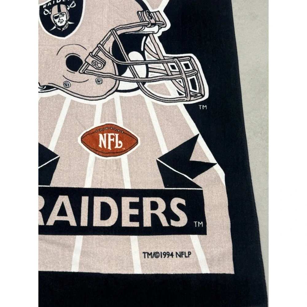 Vintage 1994 Los Angeles Raiders Beach Towel Team NFL Cotton 30x60 Rare Black